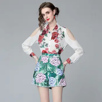 Yaz Takım Elbise Moda Iki Parçalı şort takımı 2021 Sonbahar kadın Kapalı Omuz Üst + Şort Takım Elbise Çiçek Baskı Şifon Bluzlar Kıyafetler