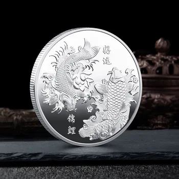 Çin Fu Koi hatıra parası Size İyi Şanslar Sazan Madalya Altın ve Gümüş Sikke Kabartmalı Metal Zanaat Rozeti Hediye
