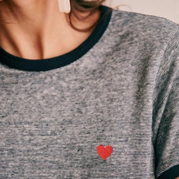 Kalp Nakış Çizgili Grafik T Shirt Yaz O Boyun Kısa Kollu Casual Kadın T-Shirt Tops 2021 Zarif Retro Chic Tees