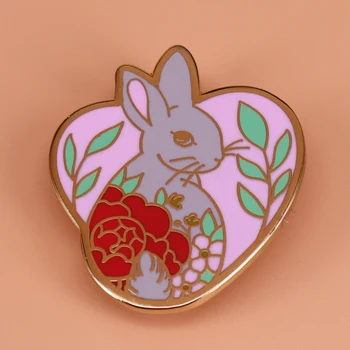 Çiçek tavşan emaye pin kalp şekli broş çiçek sevimli pins hayvan rozeti takı hediyeler için kadın ceket aksesuarları
