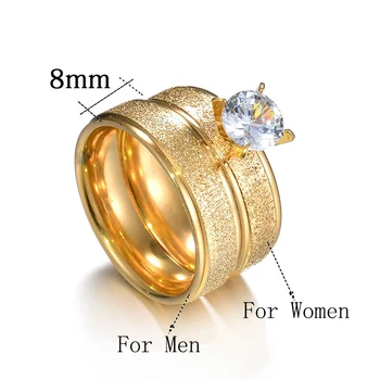 Atoztide Romantik Altın Titanyum Çelik Çift Yüzük Basit Kristal Cilalı 8MM Fırçalama Nişan Düğün Parmak Yüzük Severler İçin