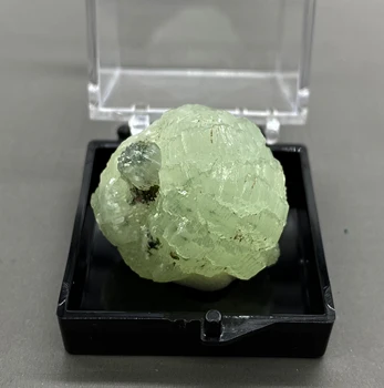 100 % Doğal nadir Prehnit Mineral Örnekleri taşlar ve kristaller şifa kristalleri kuvars kutu boyutu 3.4 cm