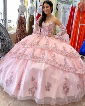 Güzel Pembe Quinceanera Elbise Balo Aplikler Dantel Tatlı 15 Doğum Günü Partisi Elbiseleri İle Tüy Vintage Puf Pageant