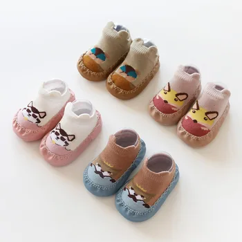 Toddler Bebek Çorap Ayakkabı Kapalı Kullanım İçin Pamuk Bebek kaymaz Çorap Taban Terlik Karikatür Yenidoğan Bebe Patik İçin 6M-3Y Çocuklar