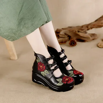 Kadın Çiçek Sandalet Eğim Rahat deri ayakkabı Moda Işlemeli Bayanlar Vintage Su Geçirmez platform ayakkabılar düğün ayakkabı gelin